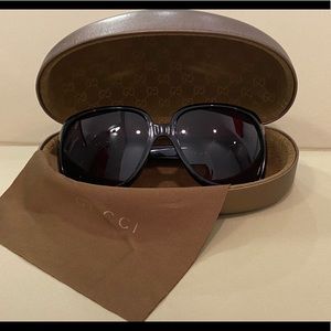 Gucci black sunglasses